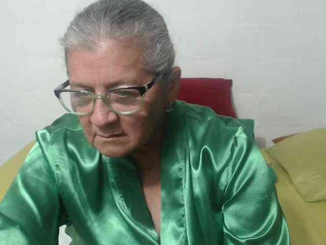 candy-mature webcam