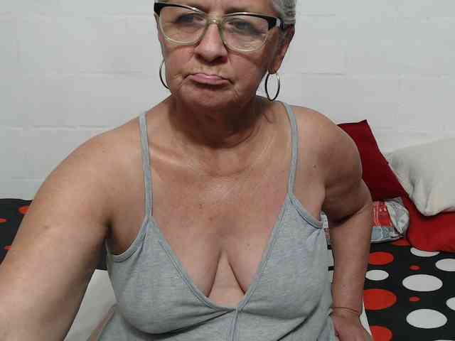 candy-mature webcam