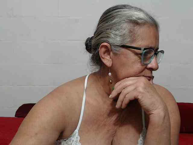 candy-mature webcam