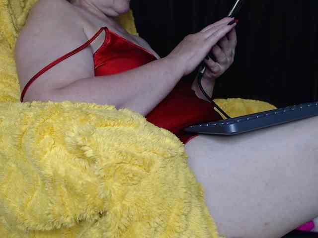 -Alyonushka- Live Webcam on BongaCams