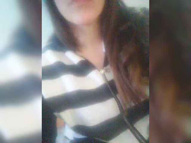 TenderBerry's BongaCams show and profile