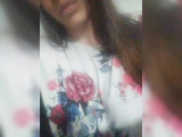 TenderBerry's BongaCams show and profile