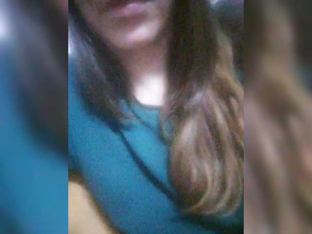 TenderBerry's BongaCams show and profile