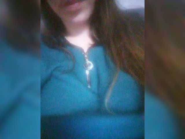 TenderBerry's BongaCams show and profile