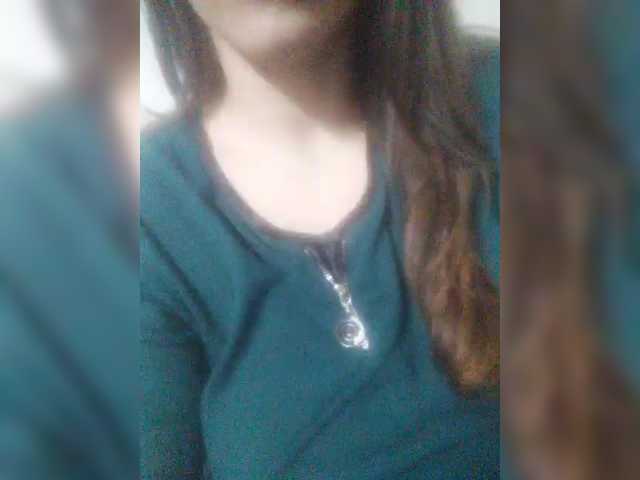 TenderBerry's BongaCams show and profile