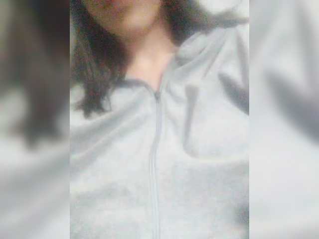 TenderBerry's BongaCams show and profile