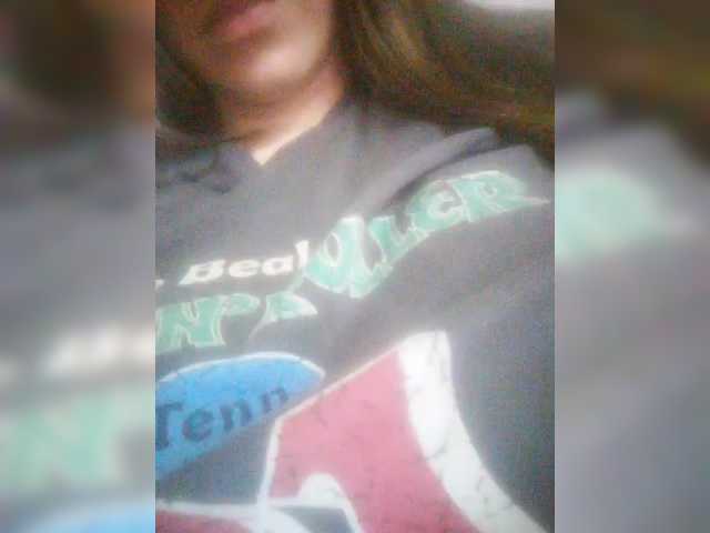 TenderBerry's BongaCams show and profile