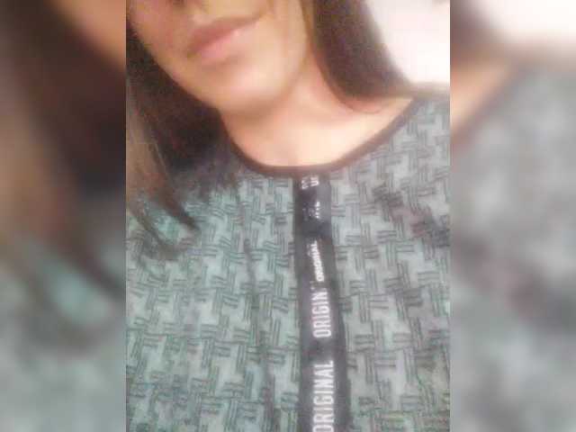 TenderBerry's BongaCams show and profile