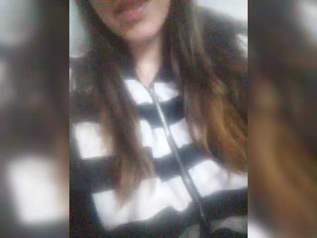 TenderBerry's BongaCams show and profile