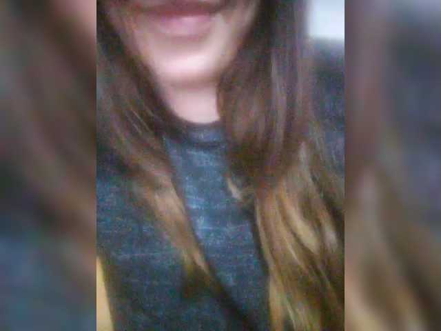 TenderBerry's BongaCams show and profile