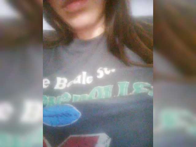 TenderBerry's BongaCams show and profile