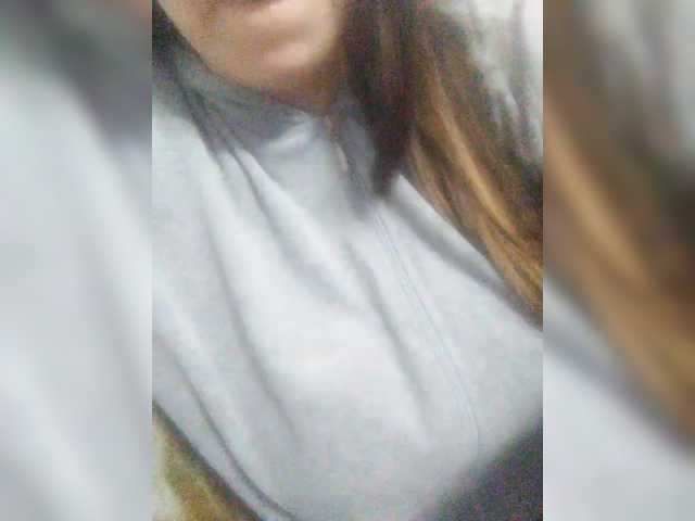 TenderBerry's BongaCams show and profile