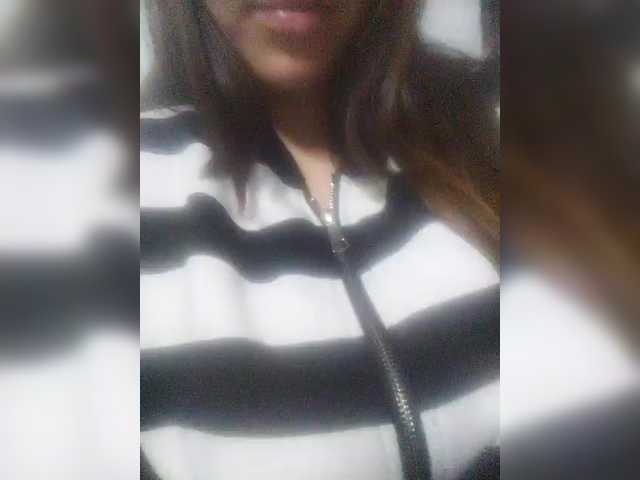 TenderBerry's BongaCams show and profile