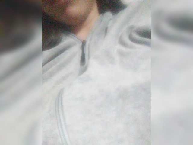 TenderBerry's BongaCams show and profile