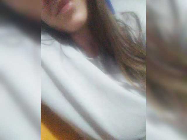 TenderBerry's BongaCams show and profile