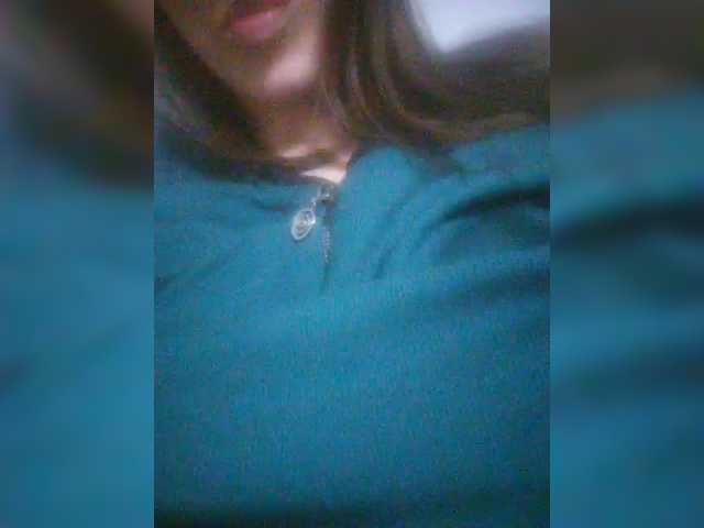 TenderBerry's BongaCams show and profile