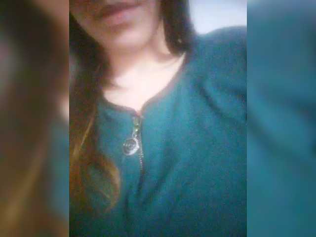 TenderBerry's BongaCams show and profile