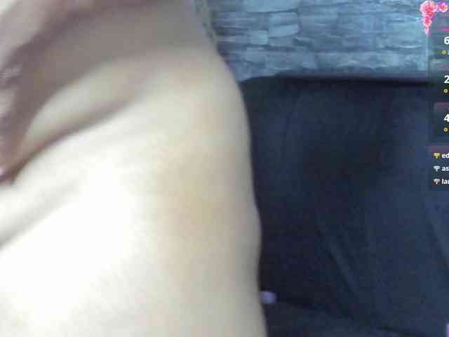 paolaih Live Webcam on BongaCams