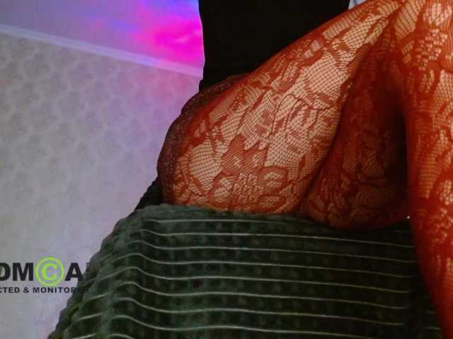 -LadyLUCK-'s BongaCams show and profile