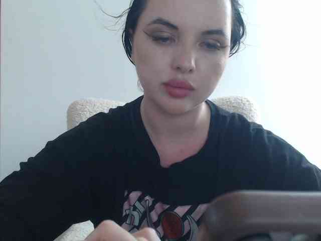 Annushka_ webcam
