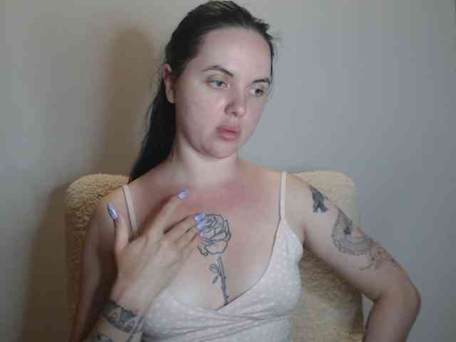 Annushka_ webcam