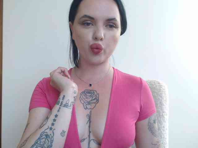 Annushka_ webcam