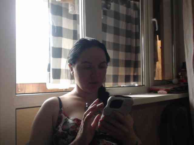 Annushka_ webcam