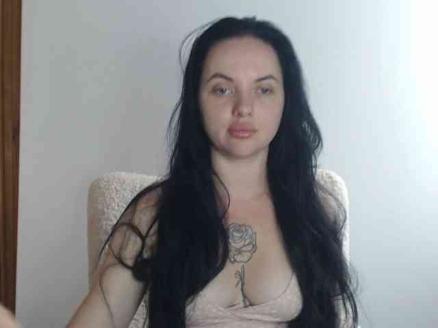 Annushka_ webcam