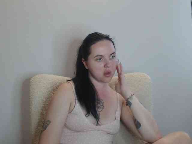 Annushka_ webcam