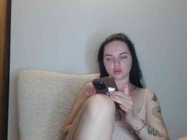 Annushka_ webcam