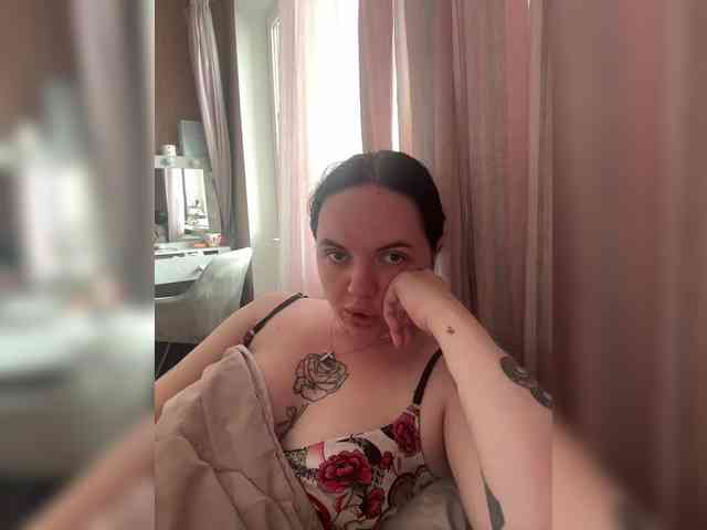 Annushka_ webcam