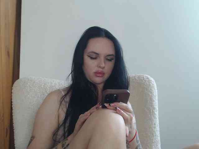 Annushka_ webcam