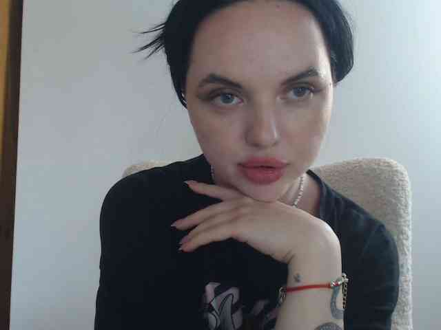 Annushka_ webcam
