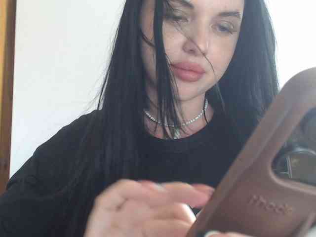 Annushka_