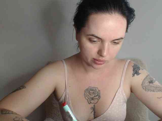Annushka_ webcam