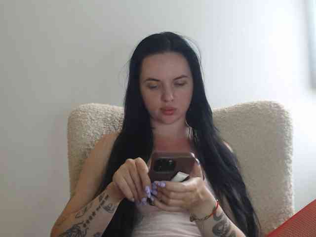 Annushka_ webcam