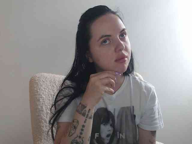 Annushka_ webcam