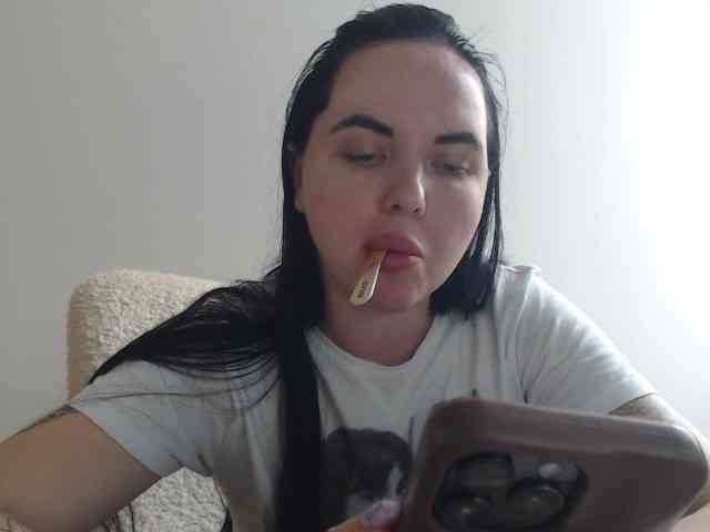 Annushka_ webcam