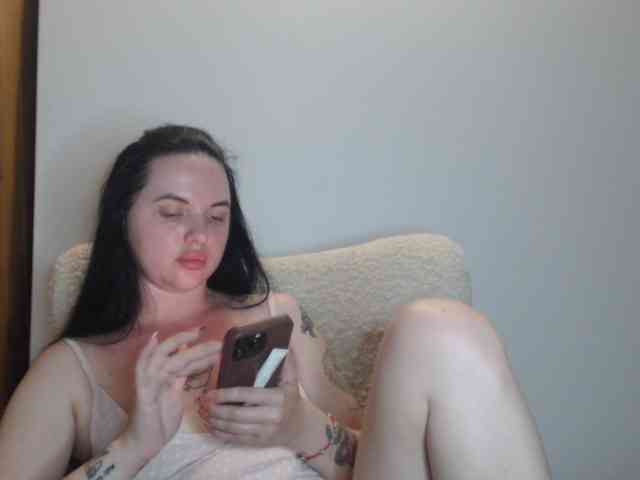 Annushka_ webcam