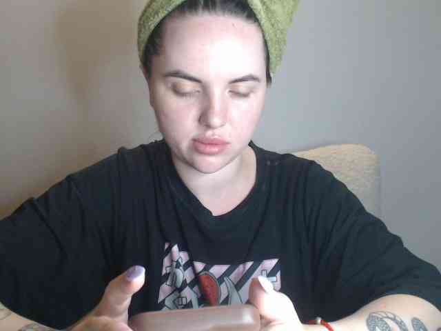 Annushka_ webcam