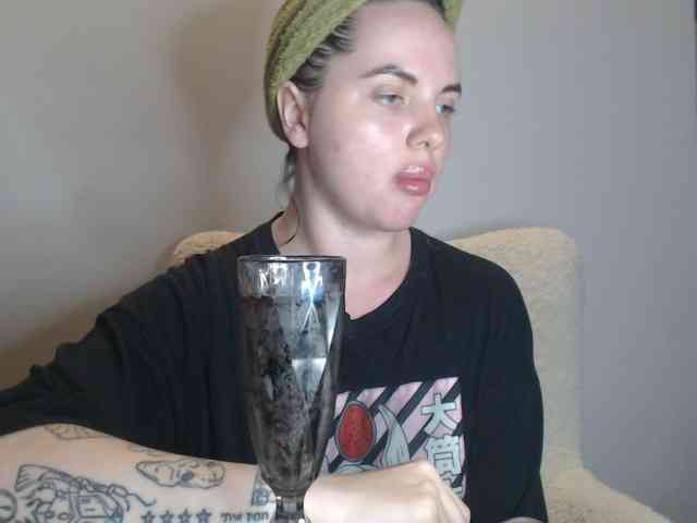 Annushka_ webcam