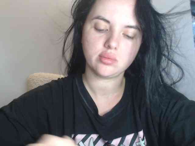 Annushka_ webcam