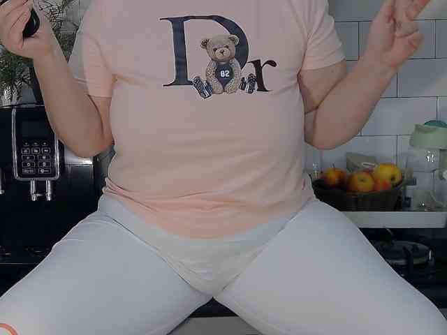 EllaSwan