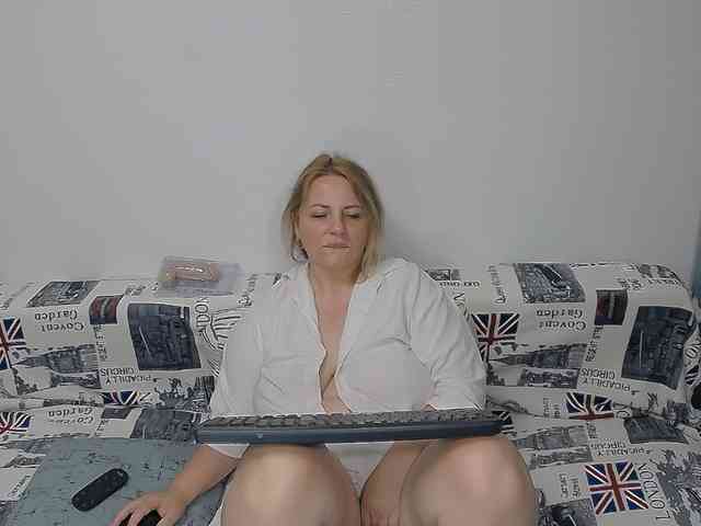 EllaSwan