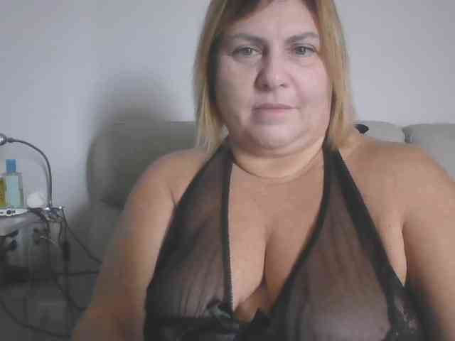 sexydeby webcam