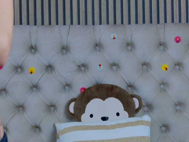 TastyShow's BongaCams show and profile