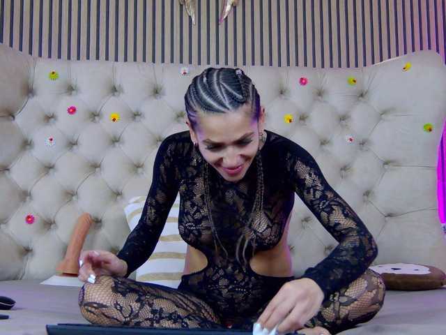 TastyShow's BongaCams show and profile