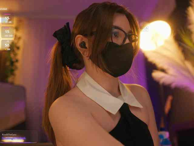 arimass Live Webcam on BongaCams