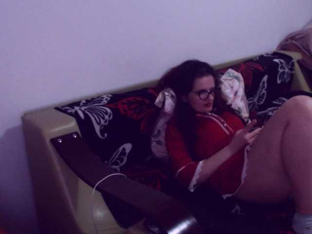 bellaro's BongaCams show and profile