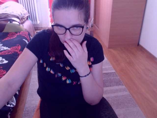 bellaro's BongaCams show and profile